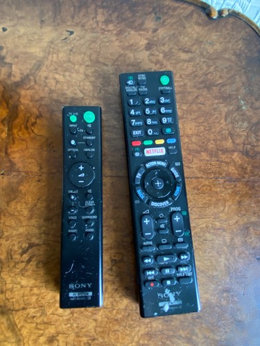 Sony Bravia 43 inch TV, Black, Soundbar and Wireless Subwoofer - Picture 5 of 6