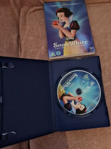 Disney Snow White And The Seven Dwarfs Dvd With O Rig Sleeve - Picture 3 of 3
