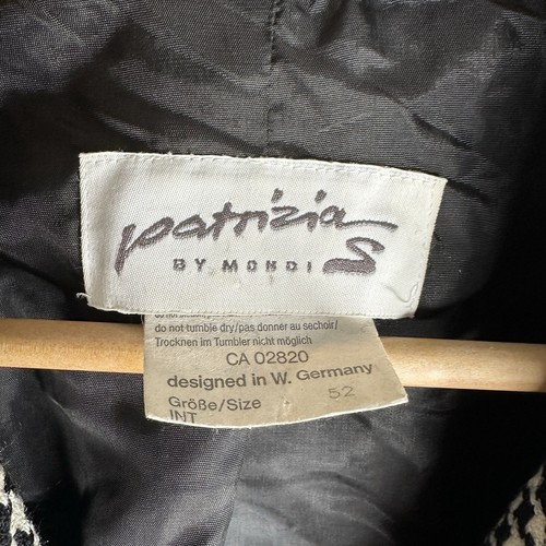 Vintage Patrizia S By Mondi Germany Women's Size 52 Plaid Pure New Wool Jacket. - Picture 4 of 14