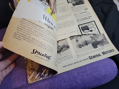 1958年発行の激レアなアンティーク雑誌【 ELLE 】1958 1958年発行の激レアなアンティーク雑誌【 ELLE 】1958 - メルカリ