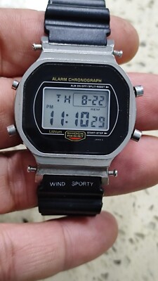 Vintage 1990 Casio G-Shock DW-5700 mod 901 Japan in Working
