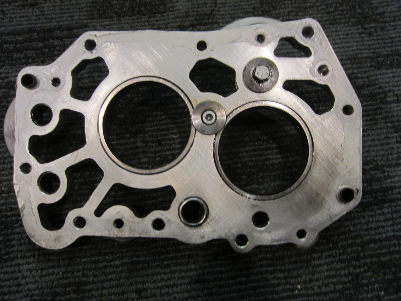 Ferrari 355. RH Intermediate Plate/ Gearbox  Part# 163953
