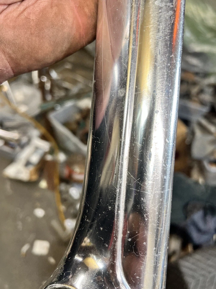 Chevrolet Impala 1965 1966 1967 techo rígido interior parabrisas poste pilar moldura Foto 4 de 4