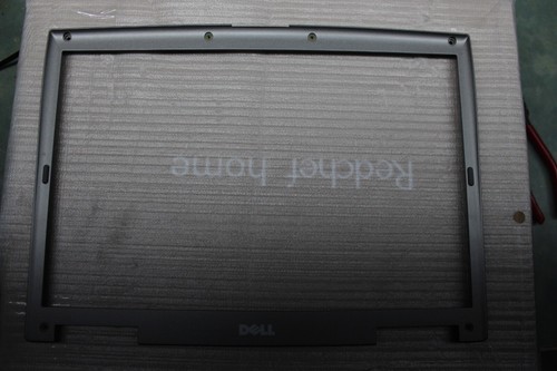 Cover superiore LCD - Dell Latitude D810 - Foto 5 di 10