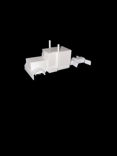 1/53 scale peterbilt 389 semi truck - Picture 2 of 3