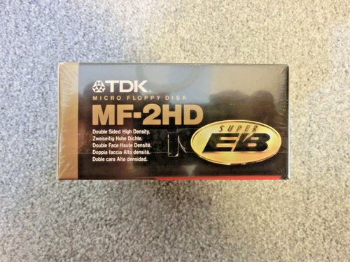 TDK MF-2HD 3.5" Floppy Disks 10 Pack – High Density, Double Sided, Pre-Formatted - Photo 3/6