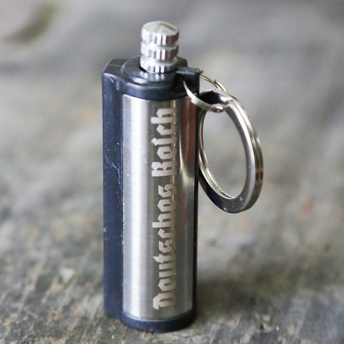 Feuerstarter Ewiges Streichholz Benzin Feuerzeug Gravur Deutsches Reich Retro WW - Bild 1 von 5