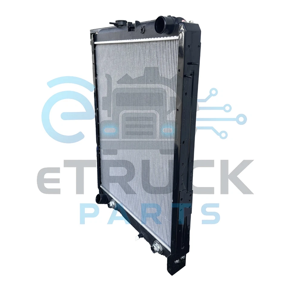 2011–2021 Hino 258 268 338 Radiator with Frame Assembly OEM #16400E0E61 - Изображение 3 из 4
