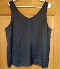 Ekouaer Tank Top Size XL Womens Black Sleeveless V Neck Casual Cami Silky