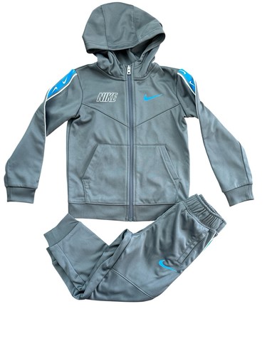 Nike 2-teiliges Jogging Set Jungen Eisengrau Trainingsanzug Größe 4T Neu mit Etikett