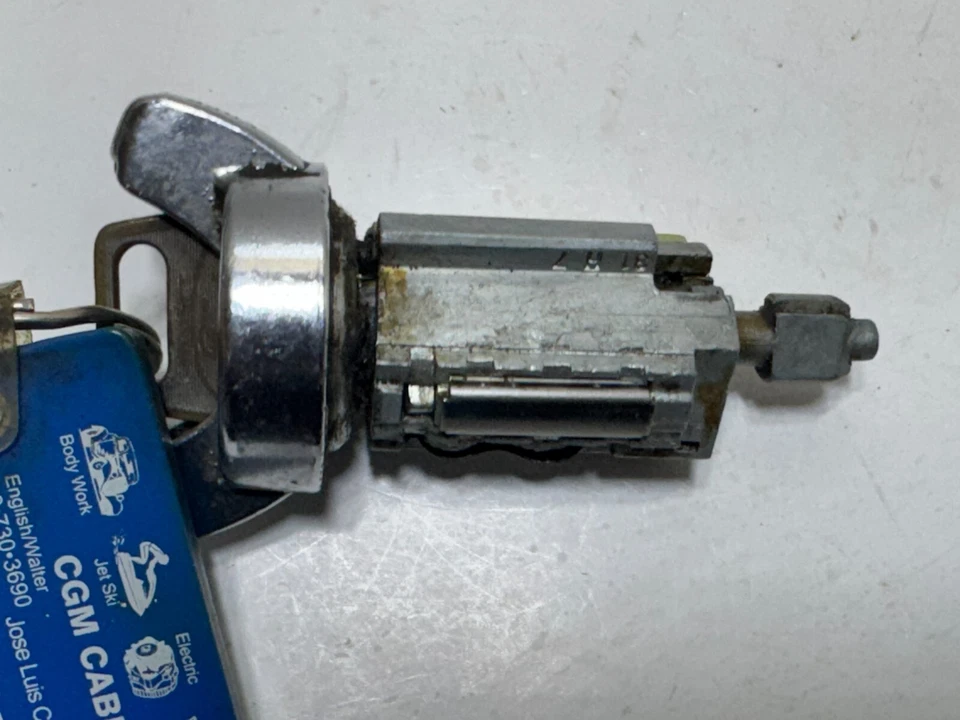 Chevrolet Aveo 2009-2011 interruptor de encendido bloqueo con llave OEM Foto 4 de 4