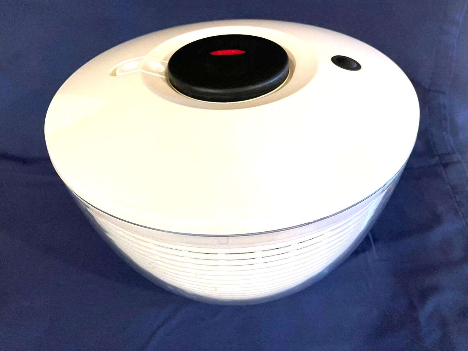 Salad Spinner OXO Good Grips Veggie/Lettuce/Fruit- Large Full Size VERY CLEAN-image