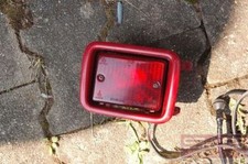 NEBELSCHLUßLEUCHTE rechts OPEL CORSA C BJ 10/00-06/03 NEU TOP inc.PAKETVERSAND