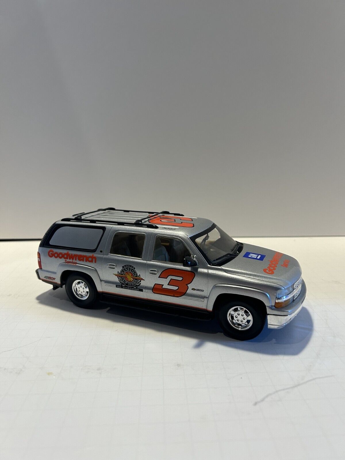 Picture 1 of 4
