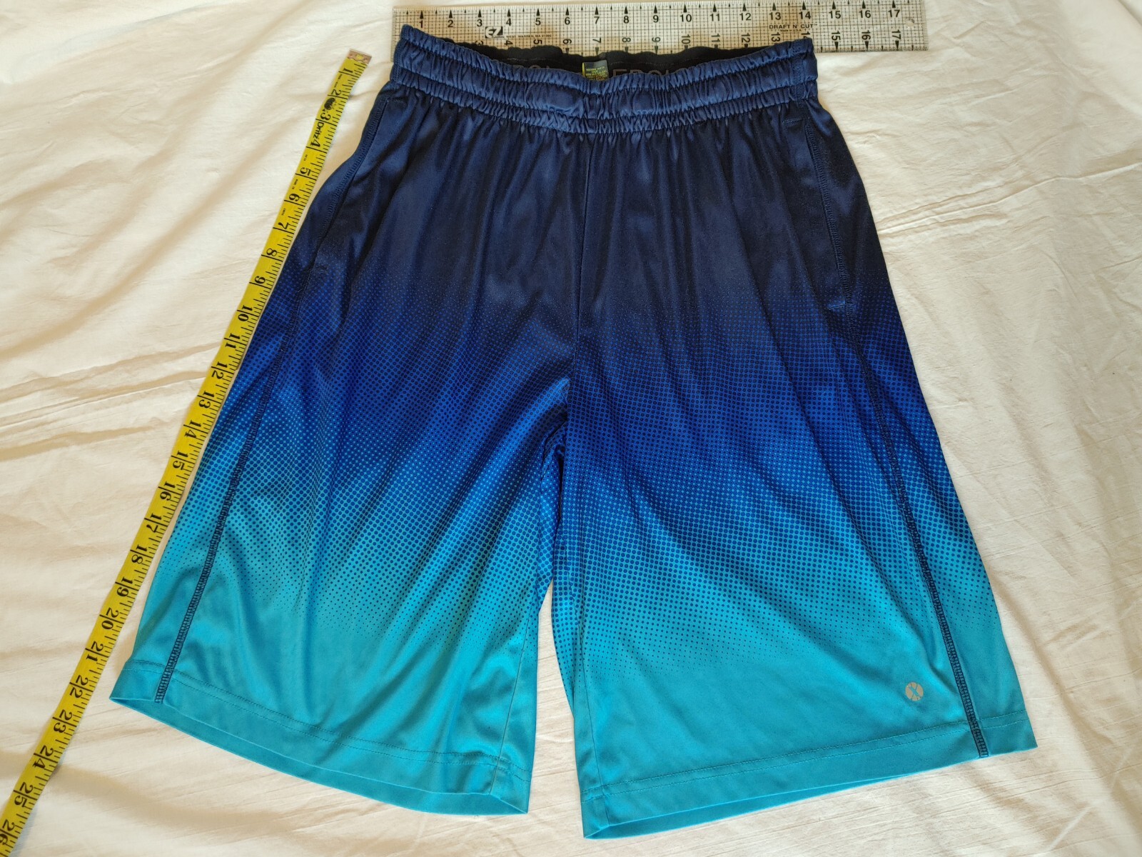Xersion Men's Drifit Basketball Shorts Medium Navy/Blue/Teal with