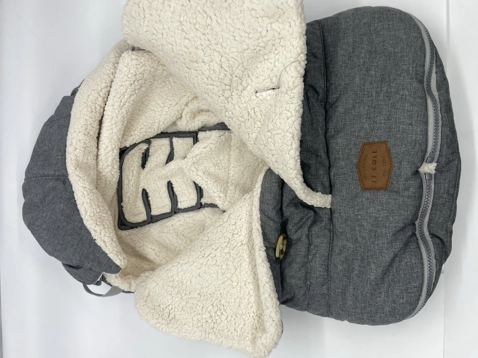 JJ Cole Bundle Me Winter Baby Car Seat Cover and Bunting Bag Weather Resistant - Image 4 of 4