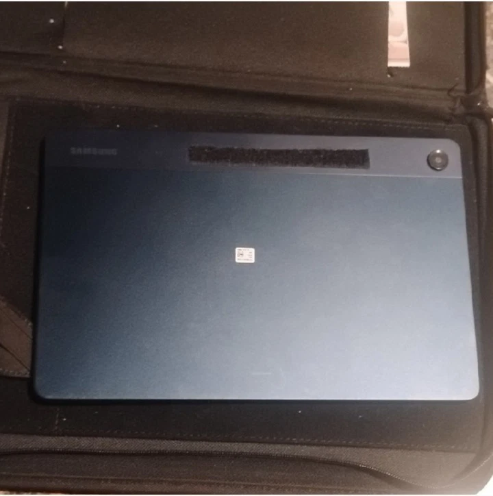 Samsung Galaxy Tab A9+ SM-X210 64 GB, Wi-Fi, 11 pulgadas - azul marino Foto 3 de 4