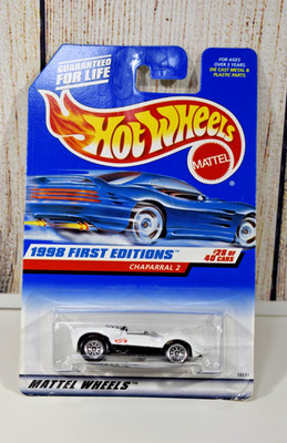 Hot Wheels 1998 First Editions 28/40 - Chaparral 2 - #669 - NEW On Card