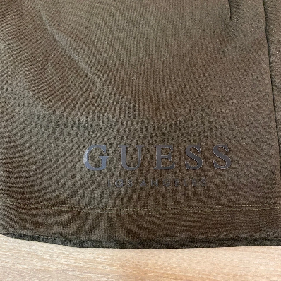 Pantalones Cortos Tejidos GUESS Los Angeles Para Hombres L Verde Oliva Salón Cordón Informal Foto 3 de 4