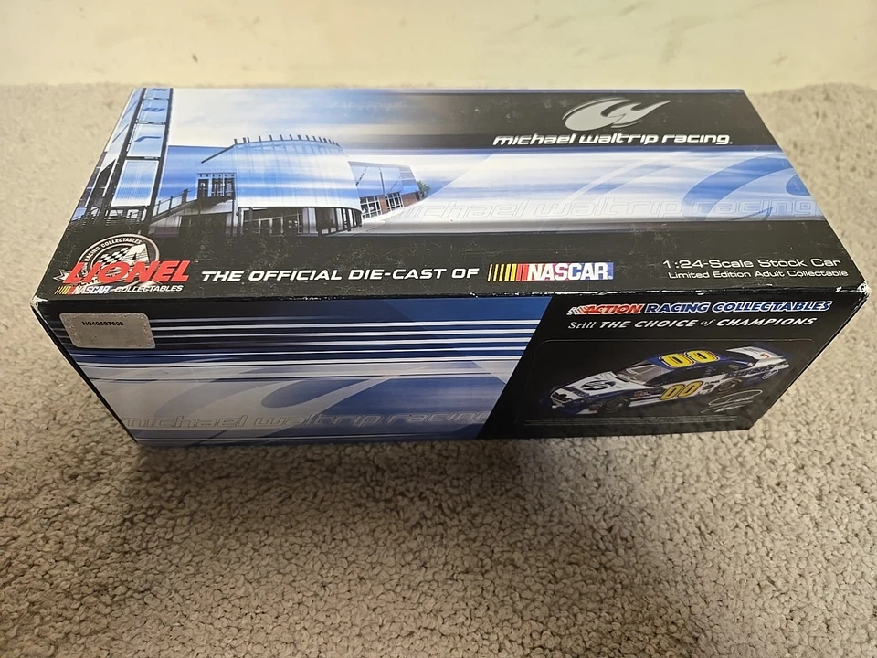 2011 David Reutimann 00 Hewlett Packard HP 1/24 Lionel Nascar Diecast 1/709 - Image 3 of 4