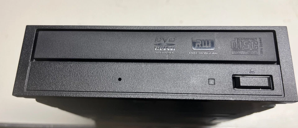 Sony Optiarc AD-7200S DVD/CD Multi Recorder Rewritable Internal Desktop Drive - Image 4 of 4