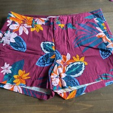 Old Navy Women's Floral Shorts - Tropical Size 12 Cottagecore