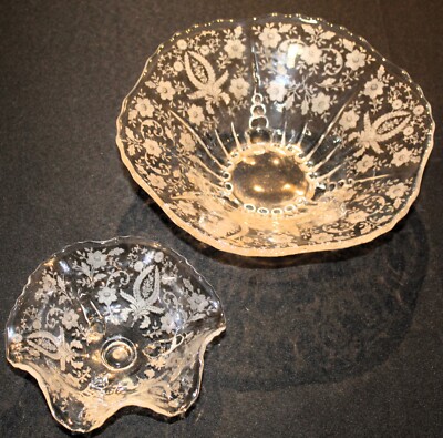 Viking Prelude Vintage Pair Of Three Toed Bowls