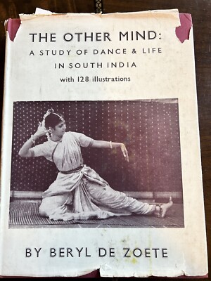 Dance of the peacock インド　アンティーク　ジュエリー　本 Indian Jewellery: Dance of the Peacock
