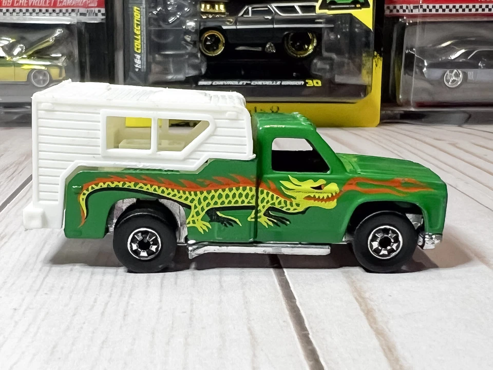 Hot Wheels Backwoods Bomb Green Dragon HK Vintage NEAR MINT ++ Flying Colors - Image 3 of 4