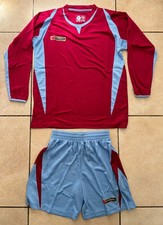 25 Kids Football Kits Shirt Shorts Long Sleeve 11/12Y Maroon/Sky Bulk Job Lot