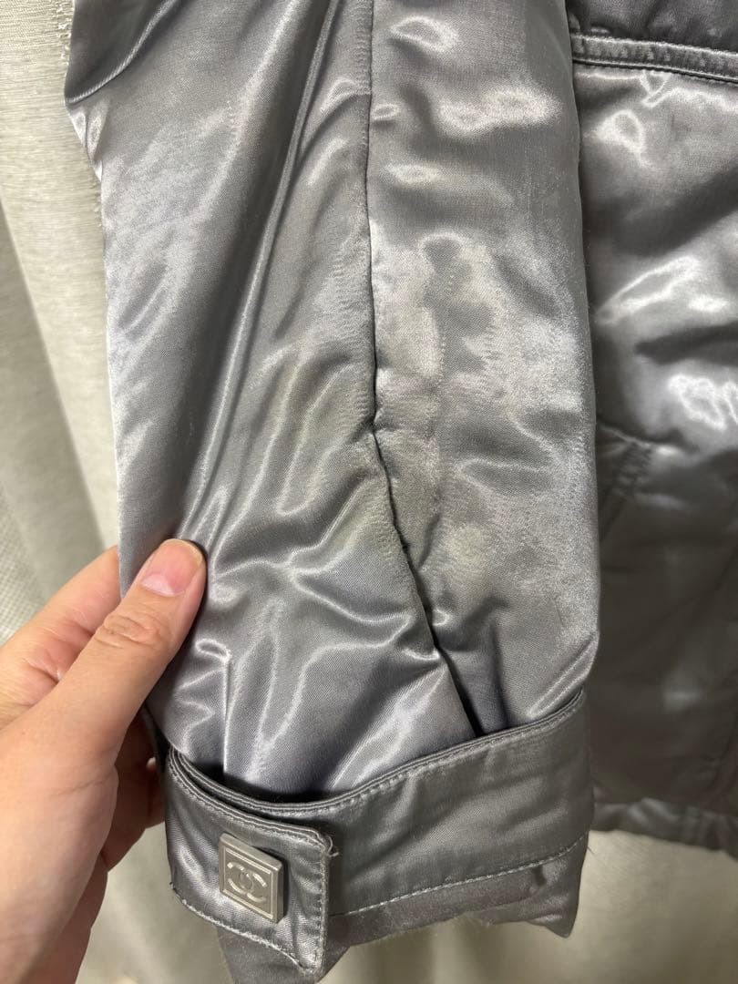 USED CHANEL SILVER DOWN JACKET ACCEPTABLE - image 10