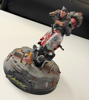CYBERPUNK 2077 COLLECTOR’S STATUE ONLY (3 pieces)