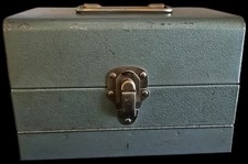 Vintage Super 8mm Film Green Metal Storage Box Case Holds 12 Reels