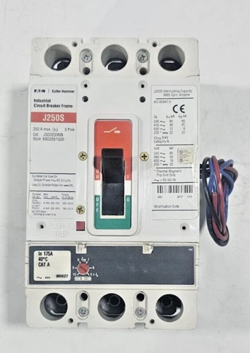 Eaton Cutler-Hammer J250S JGS3250NN Circuit Breaker 250A MAX 175A 3 Pole 600V