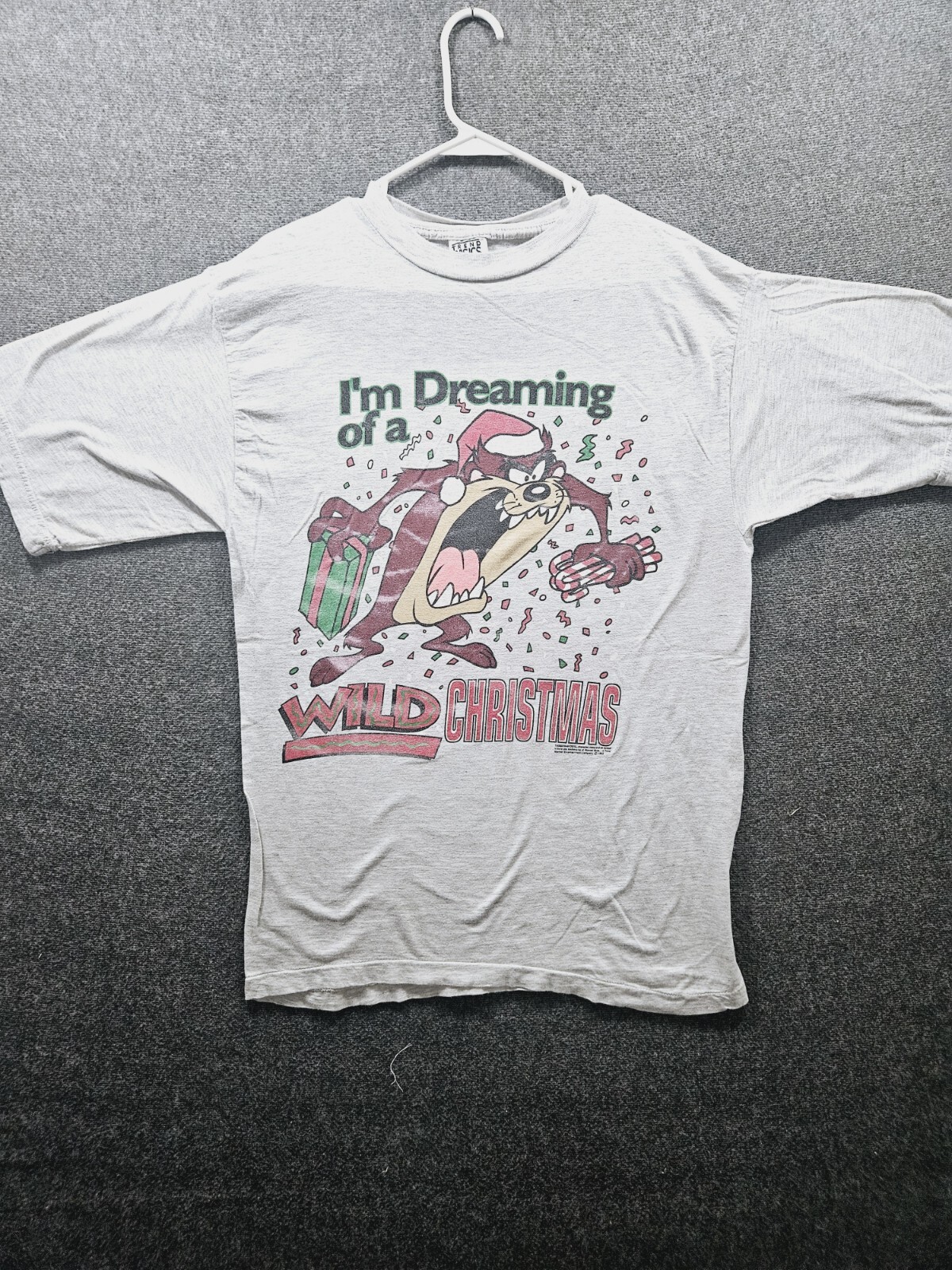VTG 90s Looney Tunes TAZ Im Dreaming of a WILD Christmas Gray T-Shirt Used L/XL