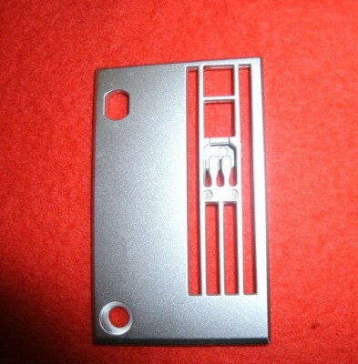 Stichplatte für Elna;  Coverlock 444 und Easycover ...   MM2/2443     ++