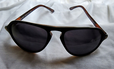 TOM FORD SUNGLASSES BROWN FRAMES w/ CASE