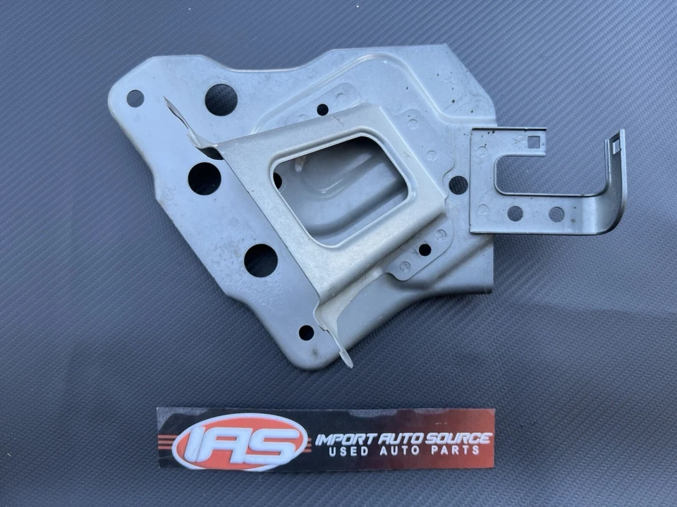 ♻️2002- 2006 ACURA RSX FACTORY BATTERY TRAY  BRACKET SHIELD OEM USED - Imagem 2 de 2