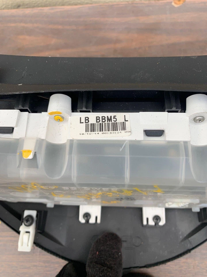 ✅ 2011 Mazda 3 velocímetro fabricante de equipamento original - Imagem 3 de 4