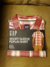 Gap NWT Men's Short Sleeve Button Front Poplin Shirt Red Plaid Size XX large 