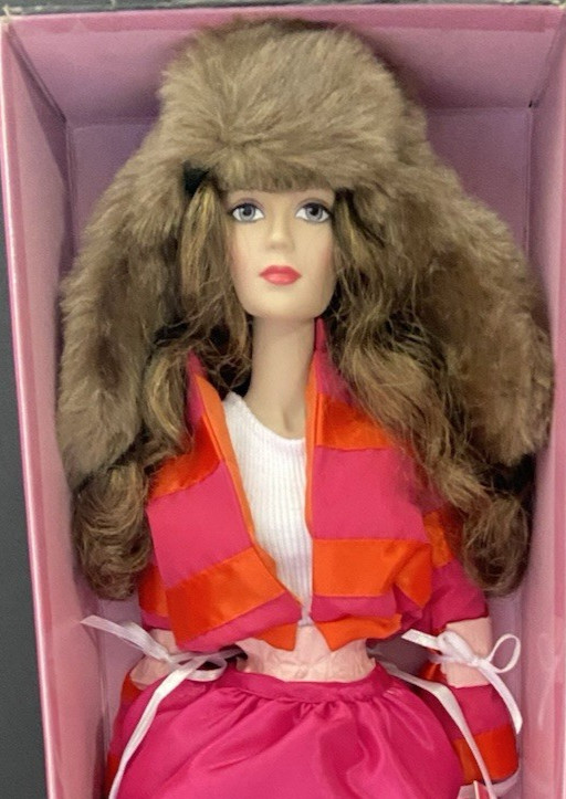 Madame Alexander Alex - 16" doll  - Isaac Mizrahi New York -