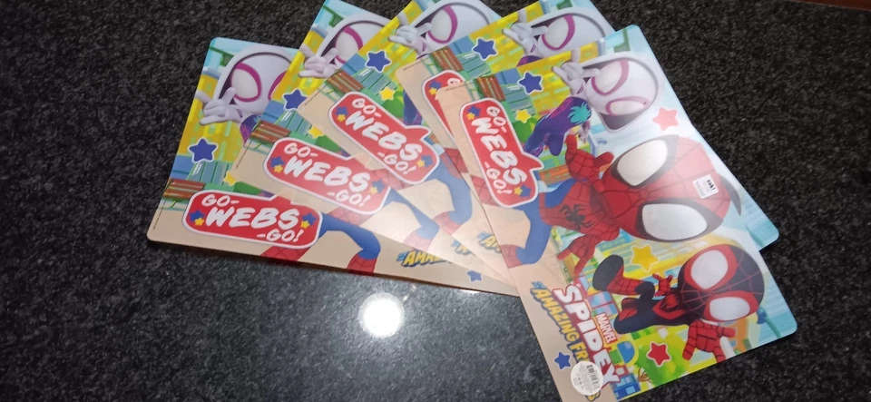 Marvel Spidey And Friends Vinyl Plastic Kids Placemats Set Of 5 - Image 2 of 2