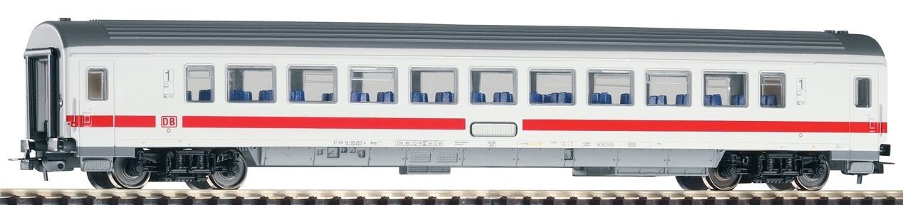 Wagon grand volume Piko H0 57606 IC 1. Classe de DB AG - NEUF
