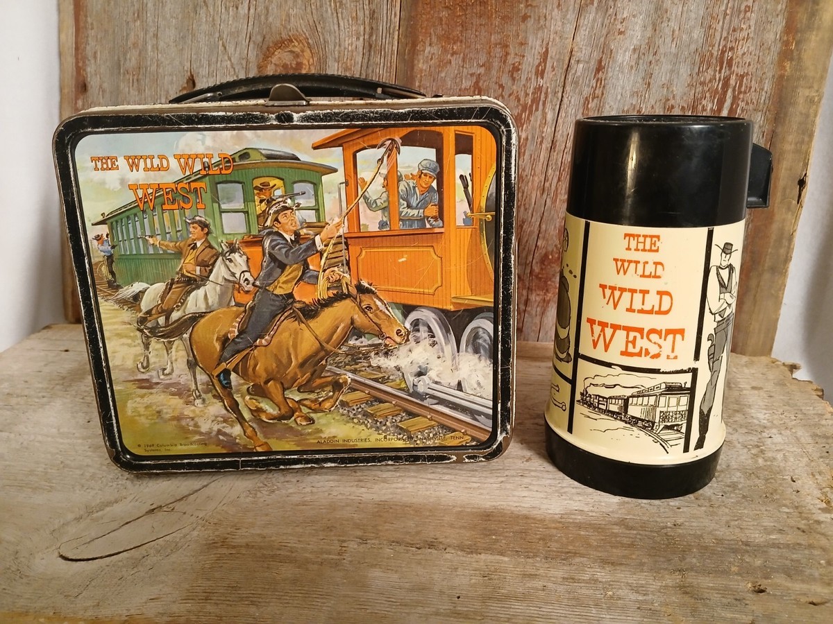 Vintage 1969 'The Wild Wild West' Aladdin Metal Lunch Box