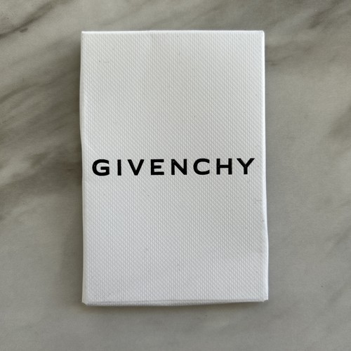 Givenchy Men’s GIV 1 TR Low Sneaker Ivory/Black EUR 41.5 US 8 💯Authentic - Picture 7 of 16