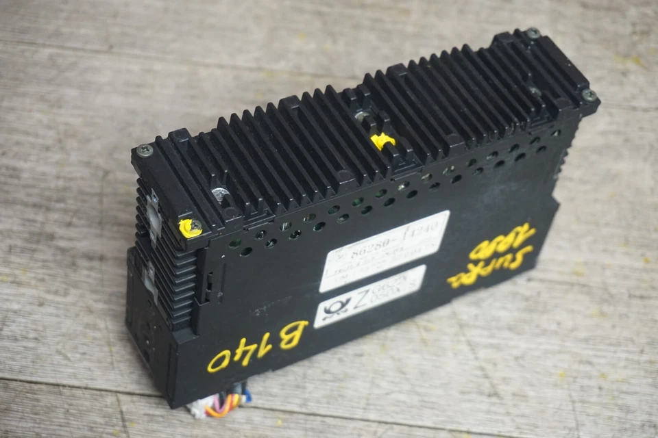 TOYOTA SUPRA 1986-1990 3,0 L AUDIO ESTÉREO SONIDO RADIO REPRODUCTOR AMPLIFICADOR OEM Foto 2 de 4