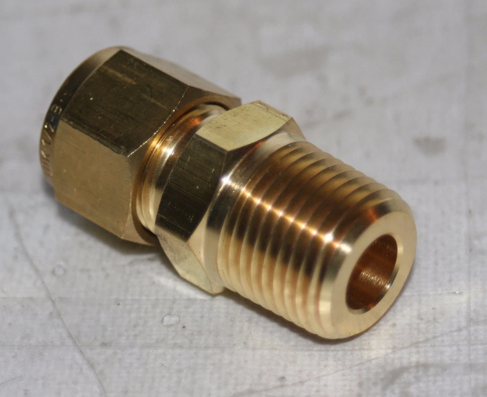  1/2" Tube OD x 1/2" Male NPT Brass Connector Fitting Ham-Let 768LB1/2X1/2 - Image 3 of 4