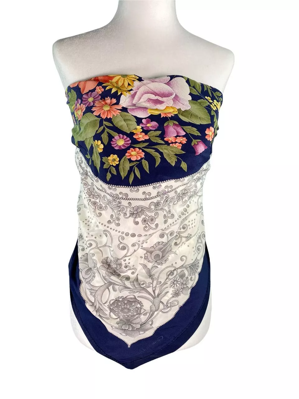 Écharpe florale Christian Dior