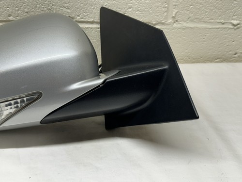 2008-2012 Buick Enclave Right Passenger Side View Mirror HEATED SILVER OEM - Picture 11 of 17