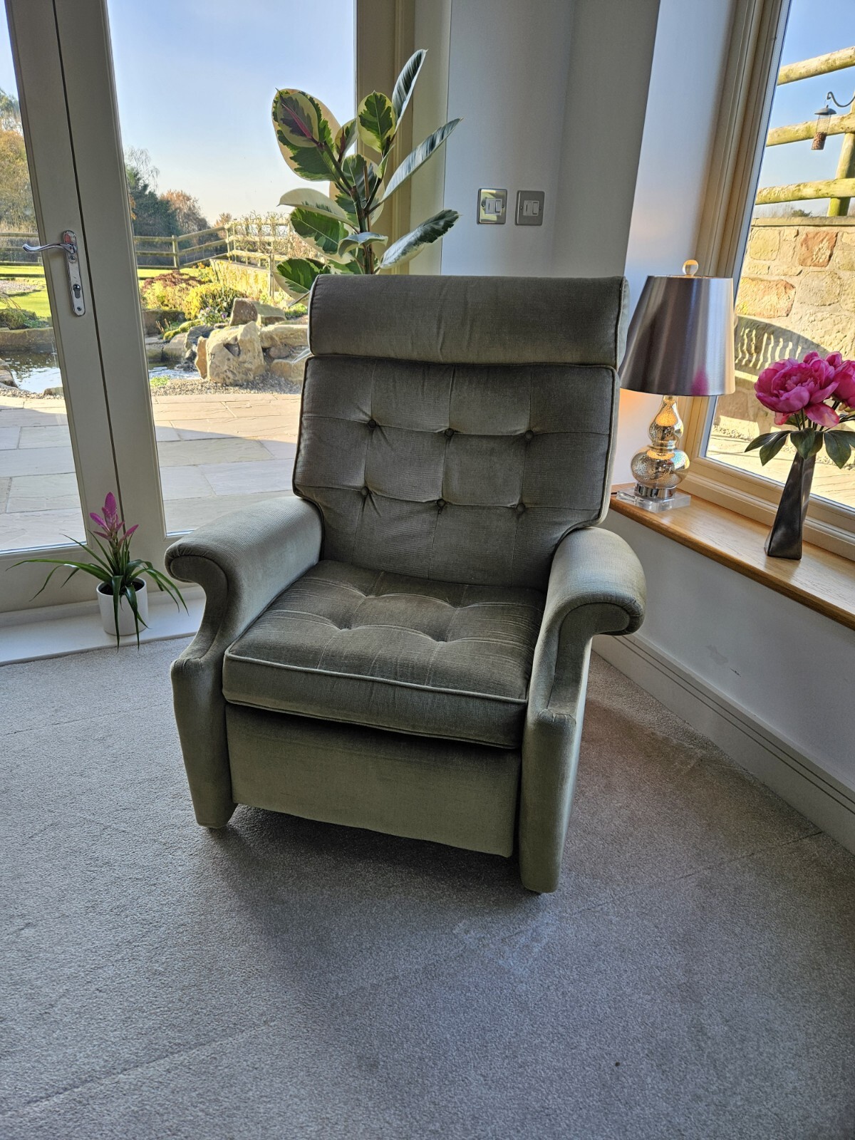 Vintage Parker Knoll Norton Recliner reclining armchair Good Condition